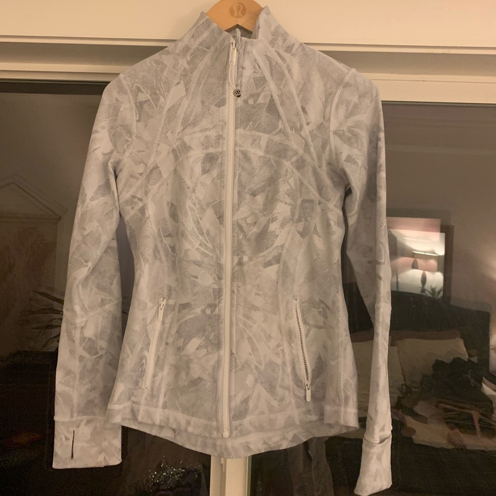 Define jacket size 6